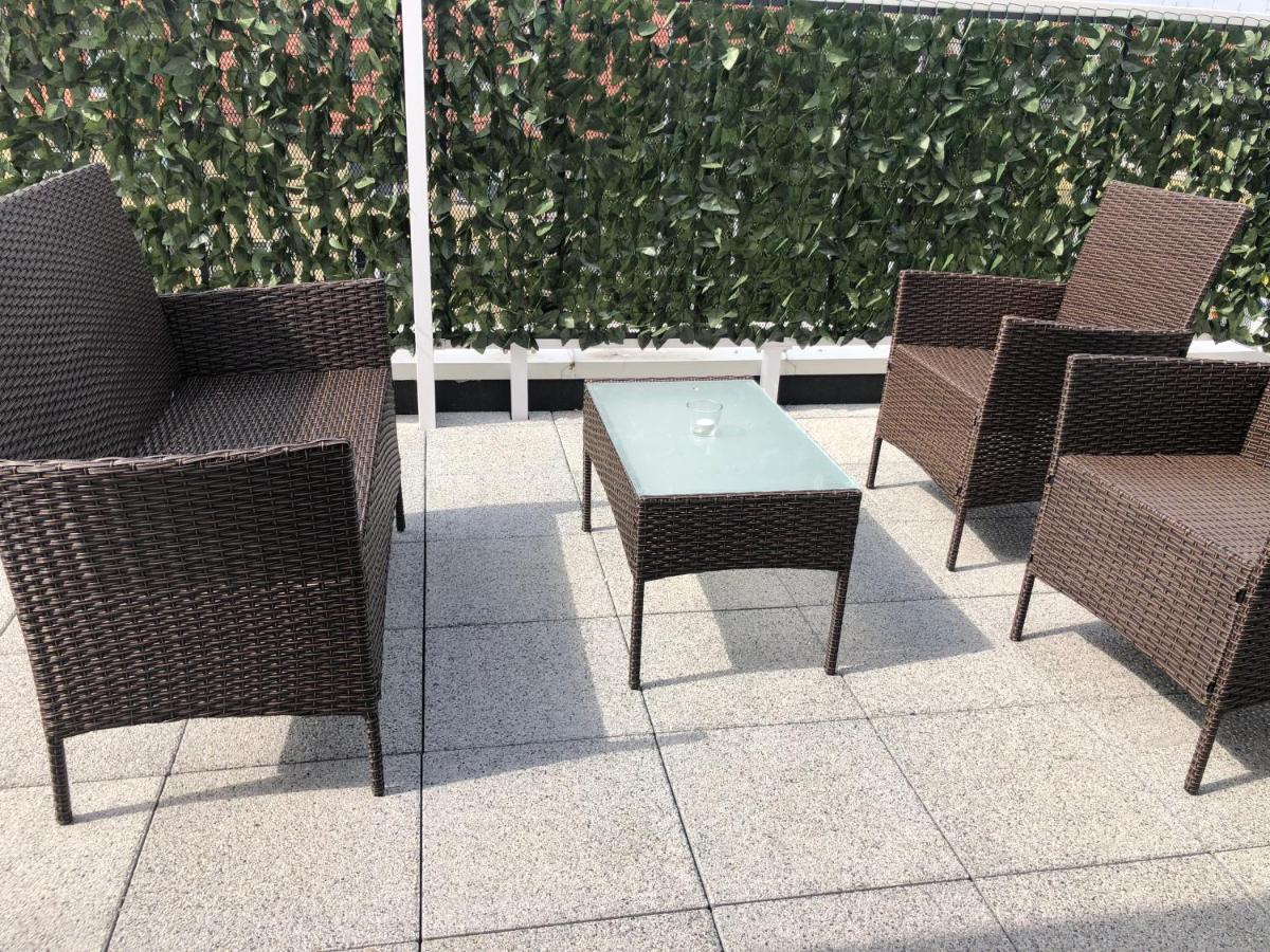Apartament De Lux Apart 45 Grabiszynska Вроцлав Экстерьер фото